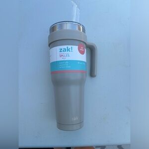 Brand New!! Zak! 40 oz tumblers with lid and straw
